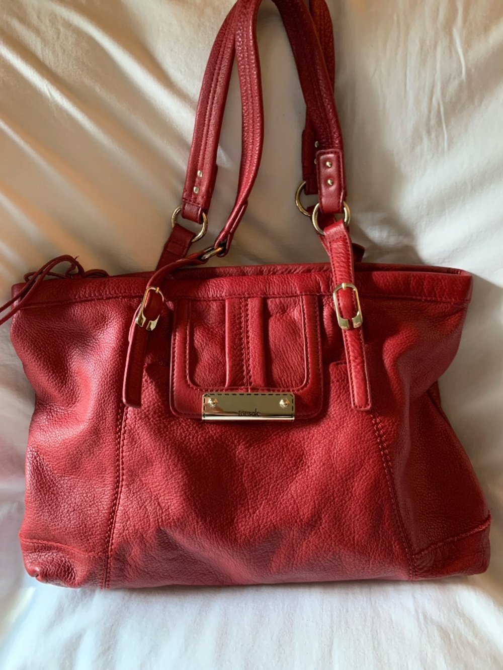 The Sak cherry red genuine pebbled leather shoulder bag/purse
